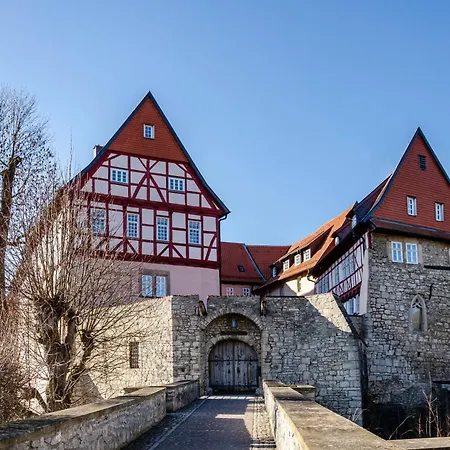 Zum Weissen Ross Hausen
